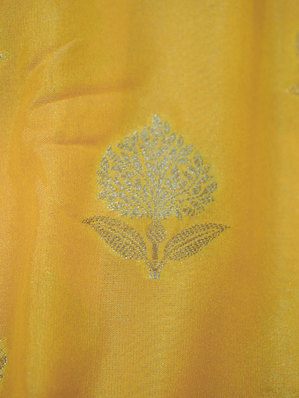 Sunshine Yellow Silky Silk Banarasi Saree with Floral Zari Buti &amp; Rich Zari Border