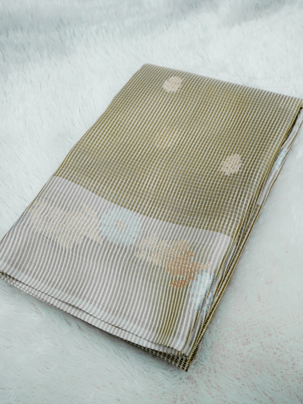 Beige Tissue Banarasi Saree with Floral Buti & Silver Zari Border