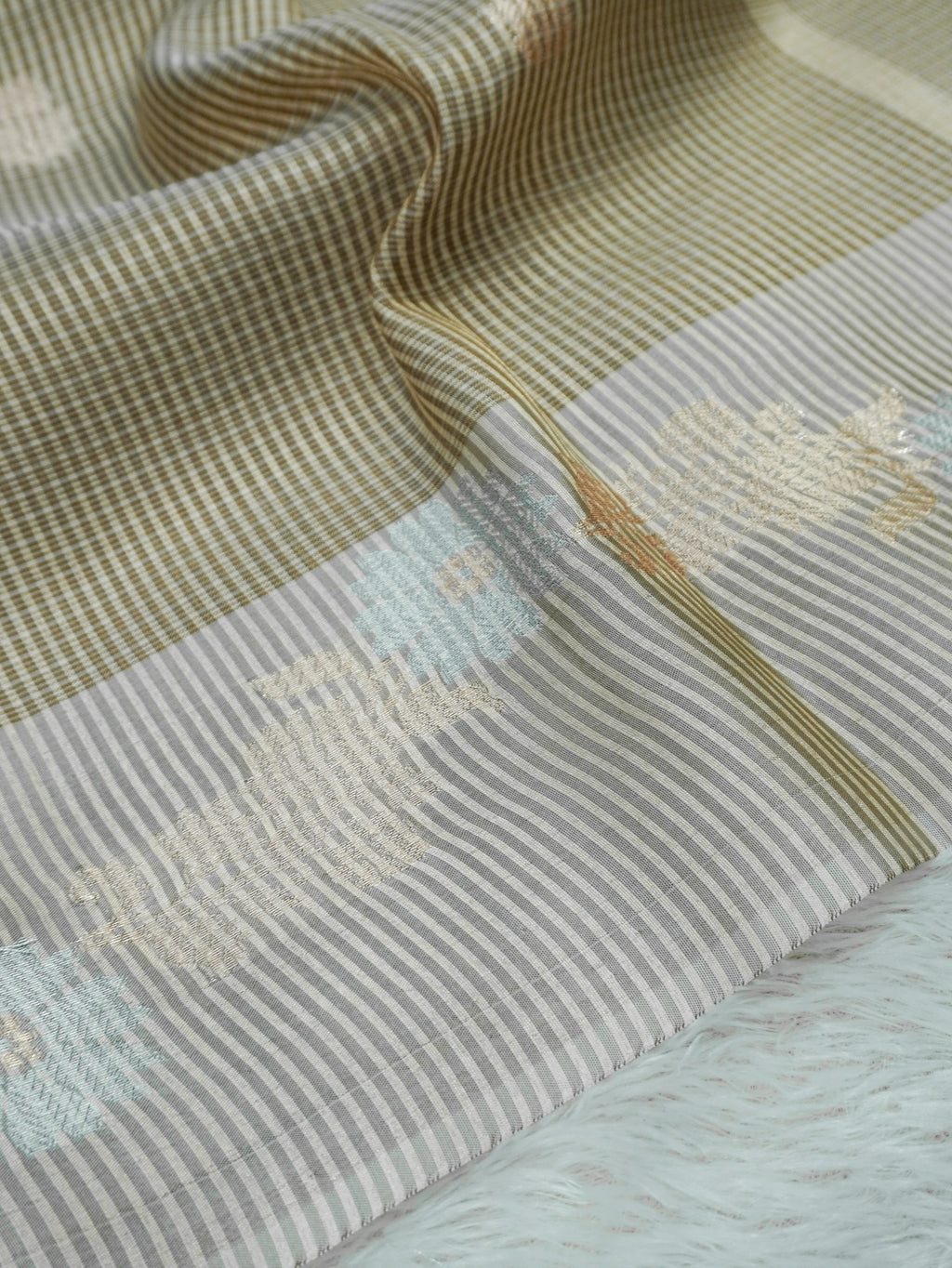 Beige Tissue Banarasi Saree with Floral Buti & Silver Zari Border