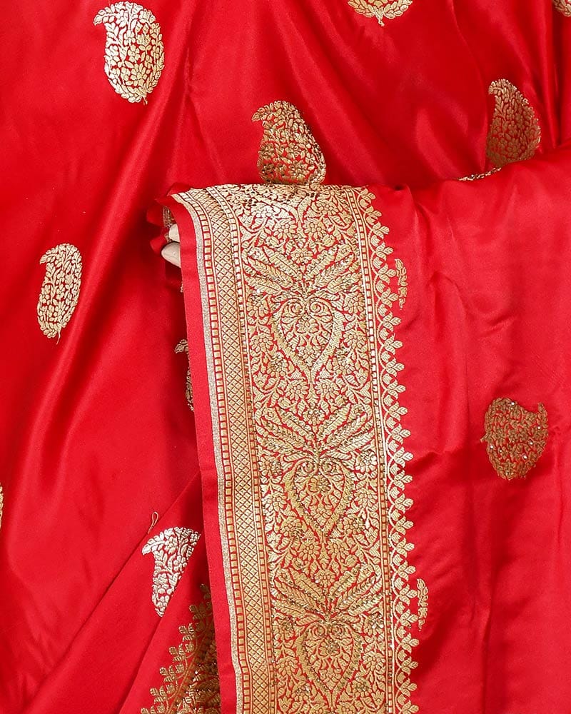 Red Art Silk Banarasi Saree with Paisley Zari Buti & Meenakari-Style Border