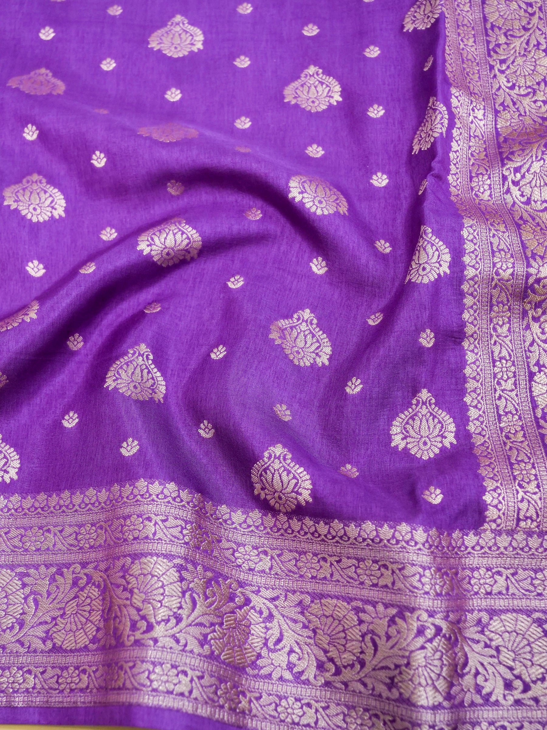 Bright Violet Banarasi silk saree