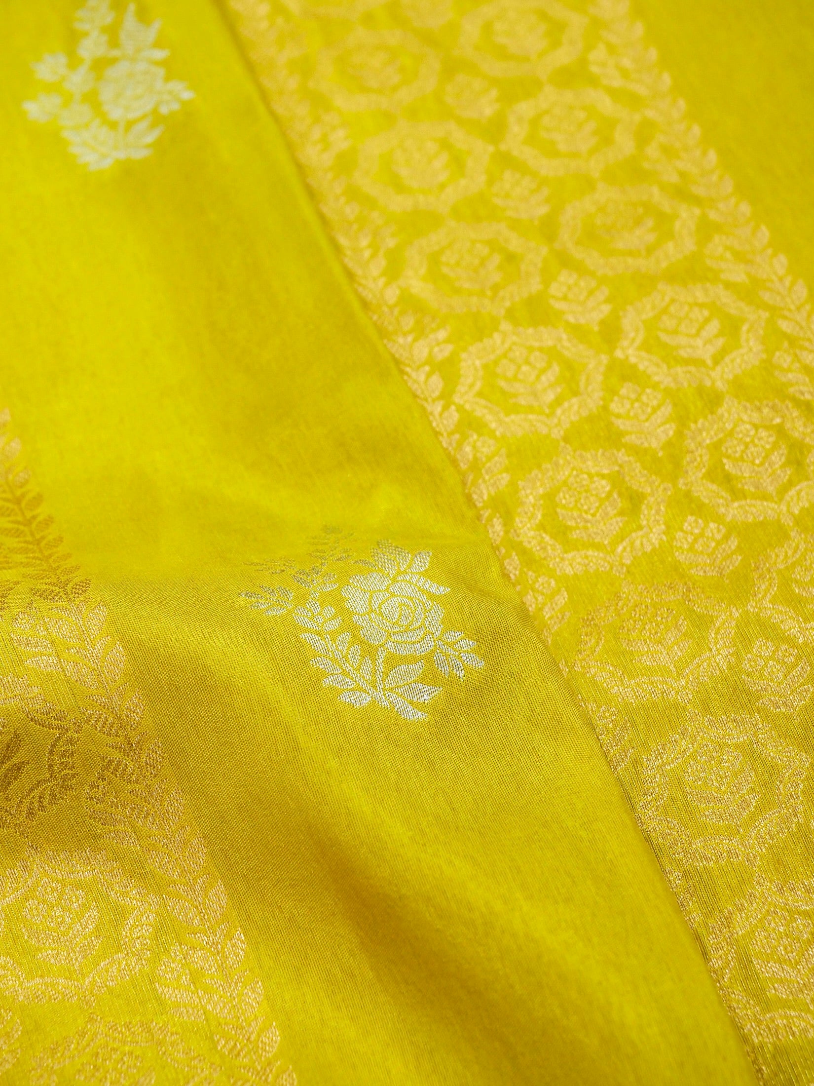 Lime Yellow Banarasi Viscose Dola Silk Saree