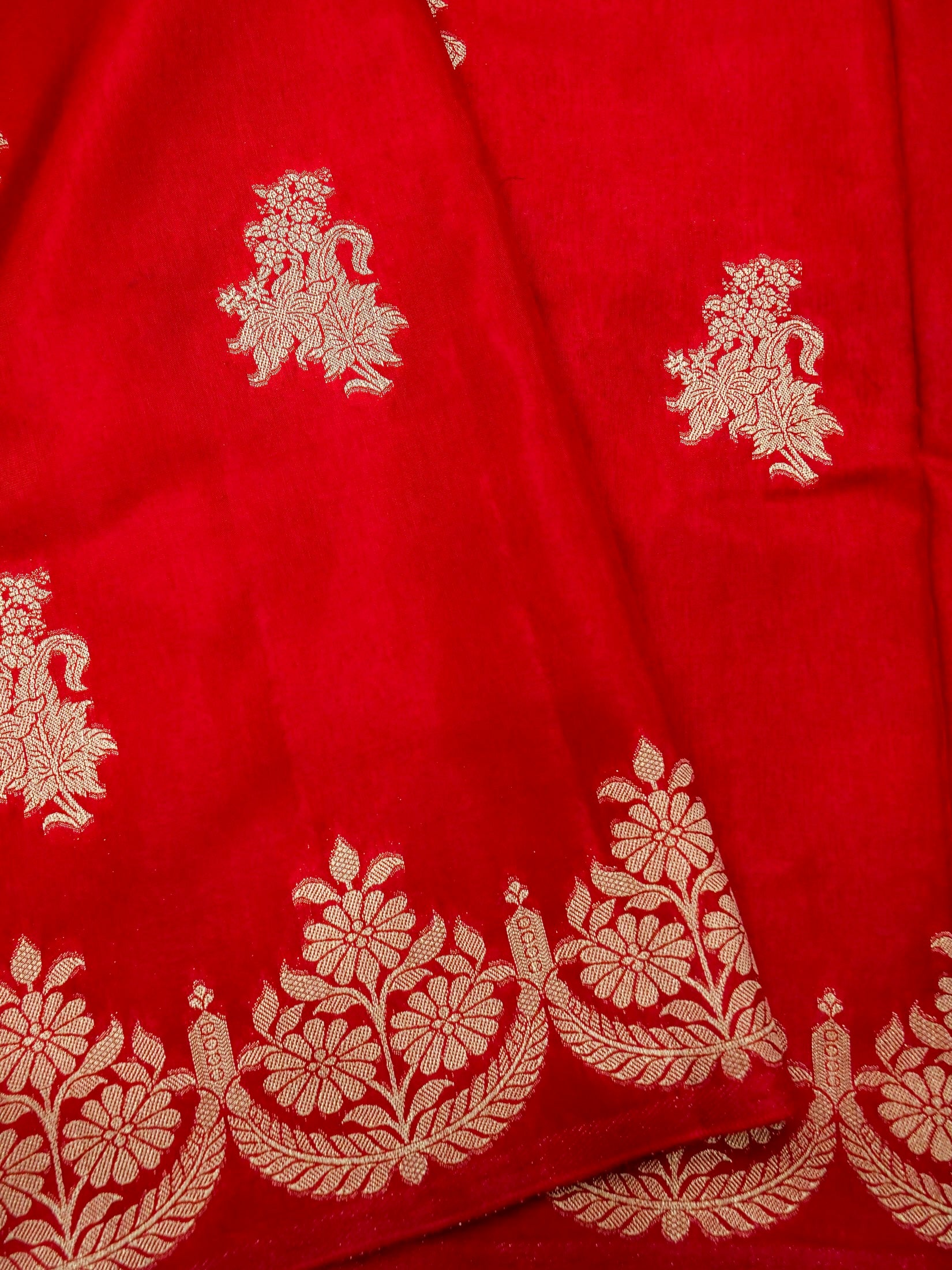 Crimson Red Banarasi Viscose Dola Silk Saree