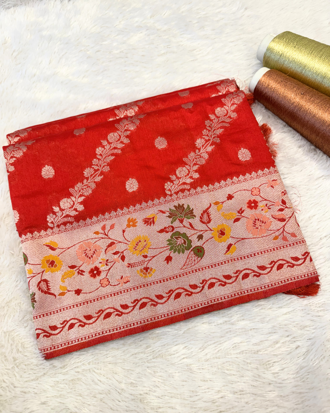 Banarasi Silk Saree allover Beautiful zari buti work and Meenakari paithni border