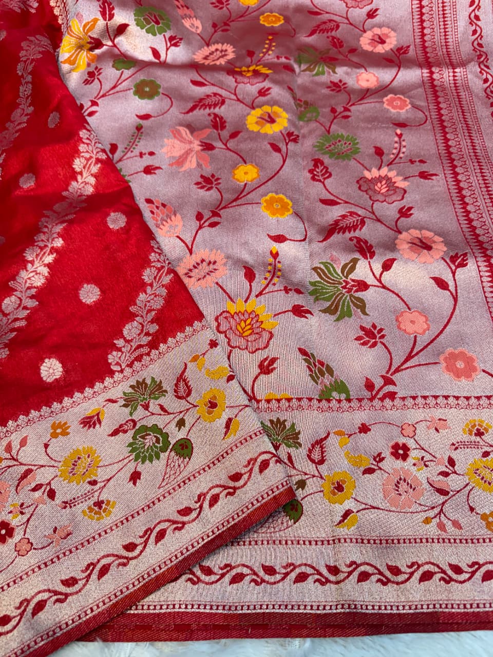 Banarasi Silk Saree allover Beautiful zari buti work and Meenakari paithni border