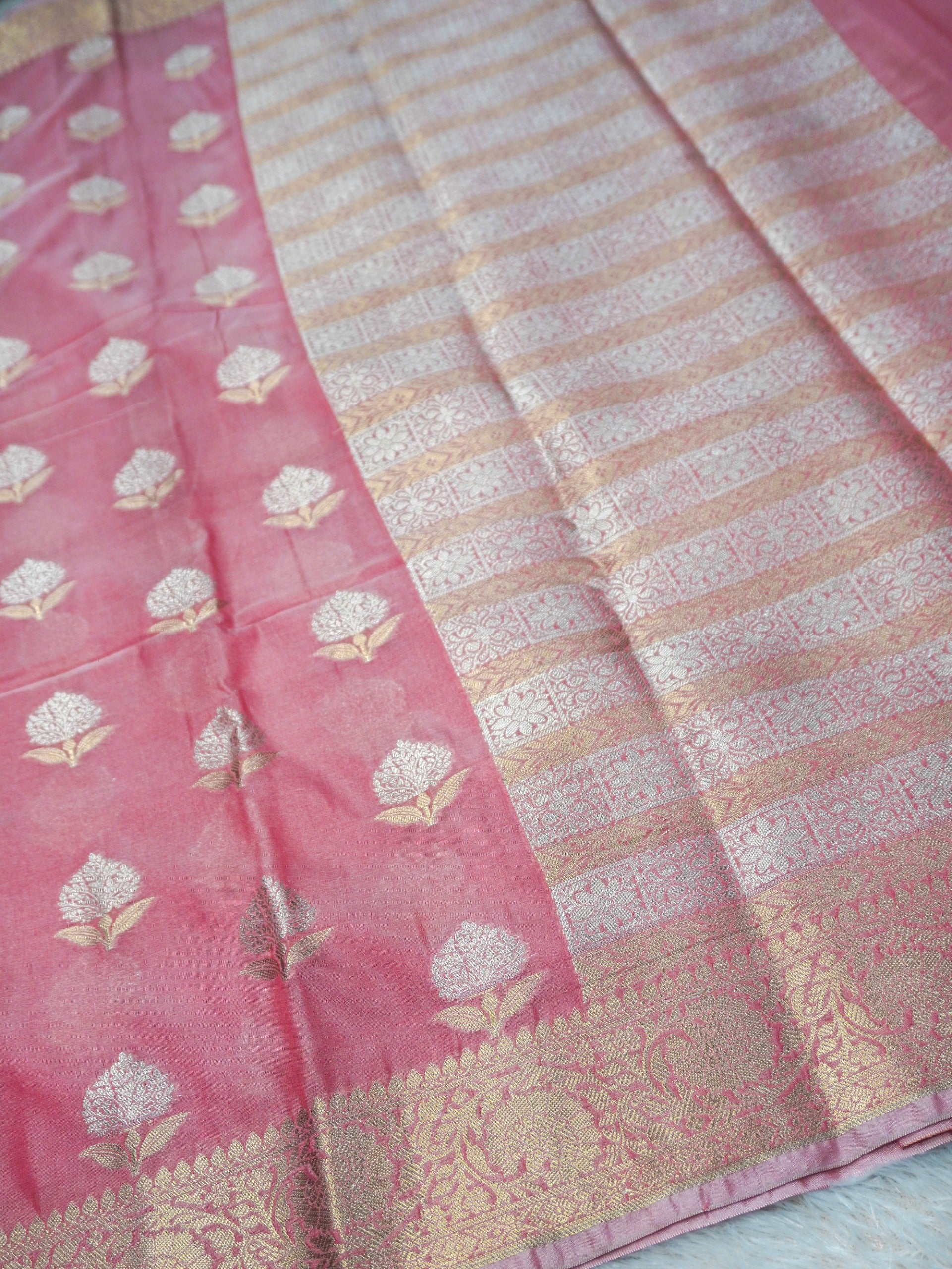 Baby Pink Silky Silk Banarasi Saree with Floral Zari Buti & Rich Zari Border