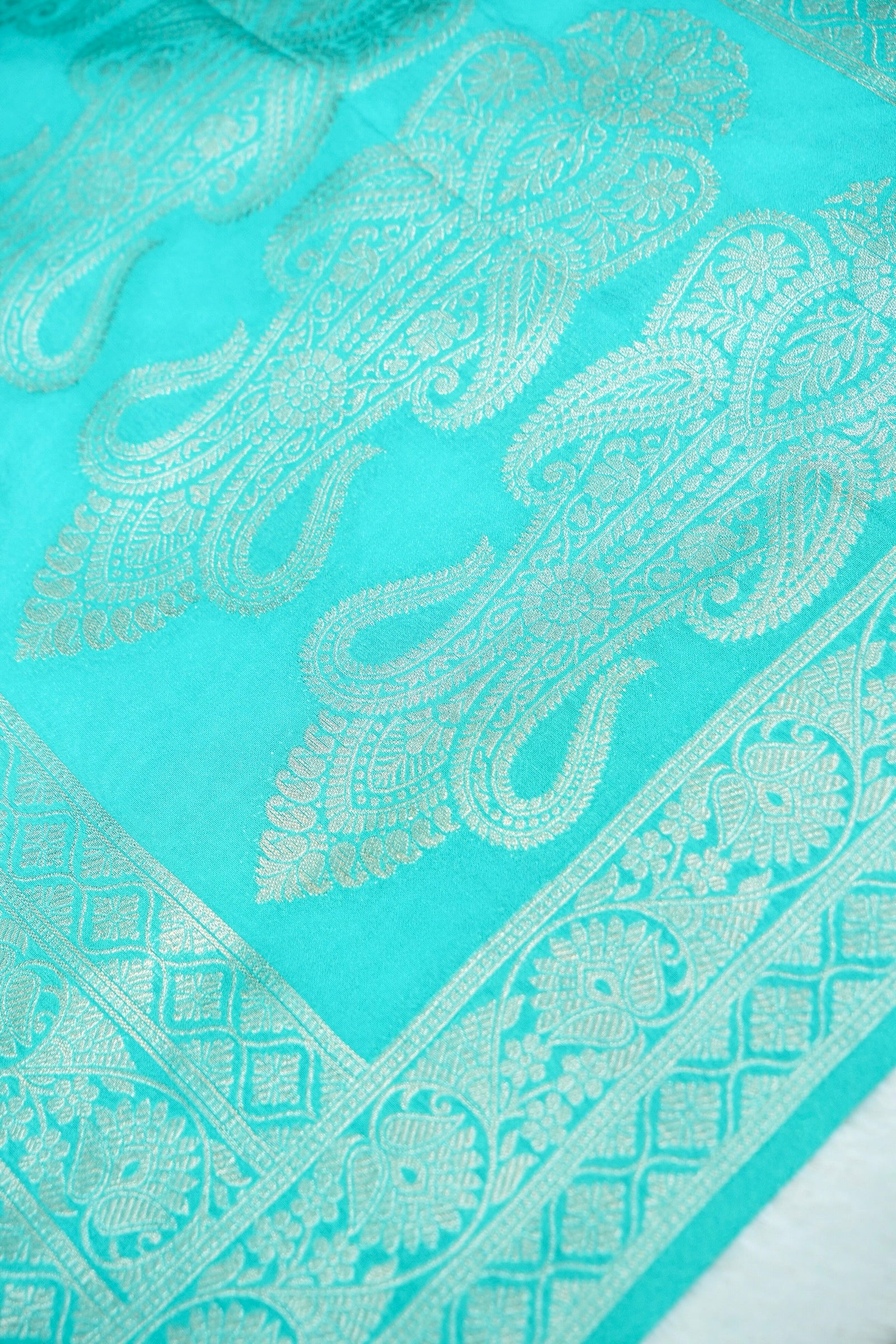 Firozi Meenakari Banarasee Georgette Saree