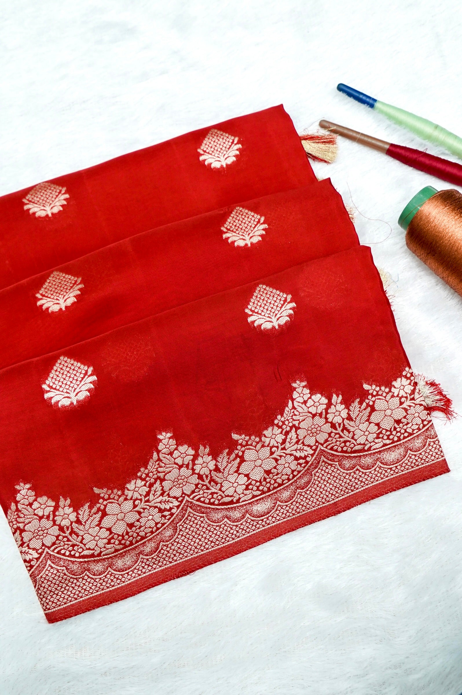 Shahi Sindoor Banarasee Silk Saree