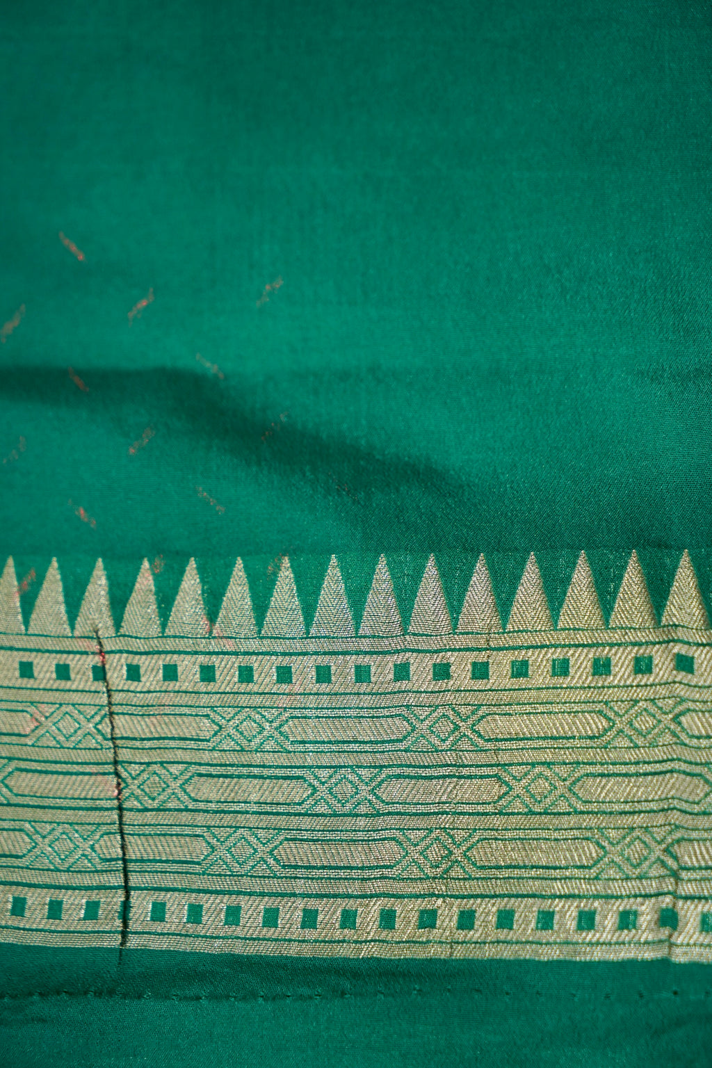 Emerald Green Paisley Banarasee Georgette Saree