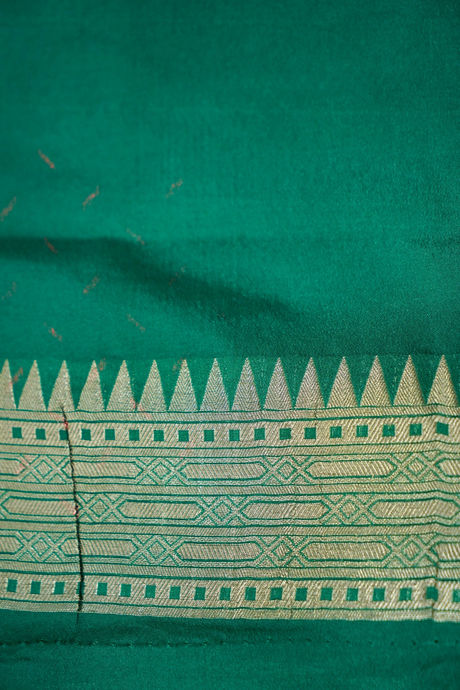 Emerald Green Paisley Banarasee Georgette Saree